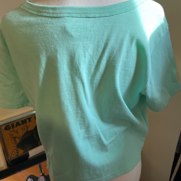 Champion Cropped Tee - Picture 3 of 5